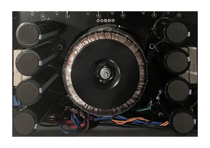 Bryston BD-325 Amplifier