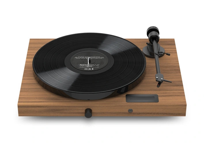 Pro-Ject Juke Box E1 Audiophile “All-in-one Plug & Play“ turntable system