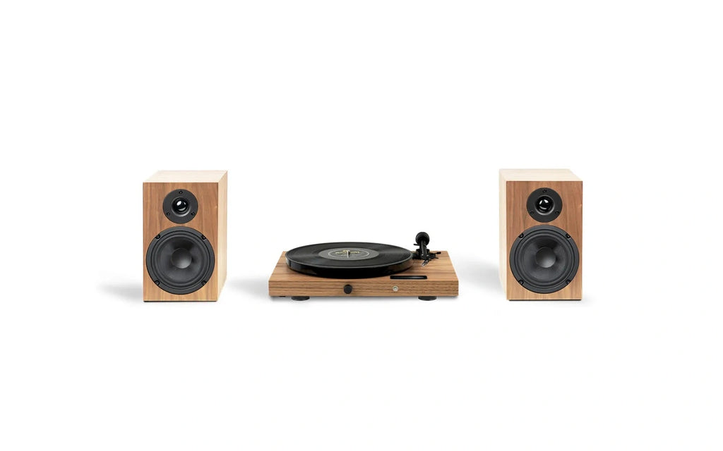 Pro-Ject Juke Box E1 HiFi Set Audiophile turntable system with speakers