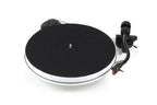 Pro-Ject RPM 1 Carbon Manual turntable with 8,6'' carbon tonearm