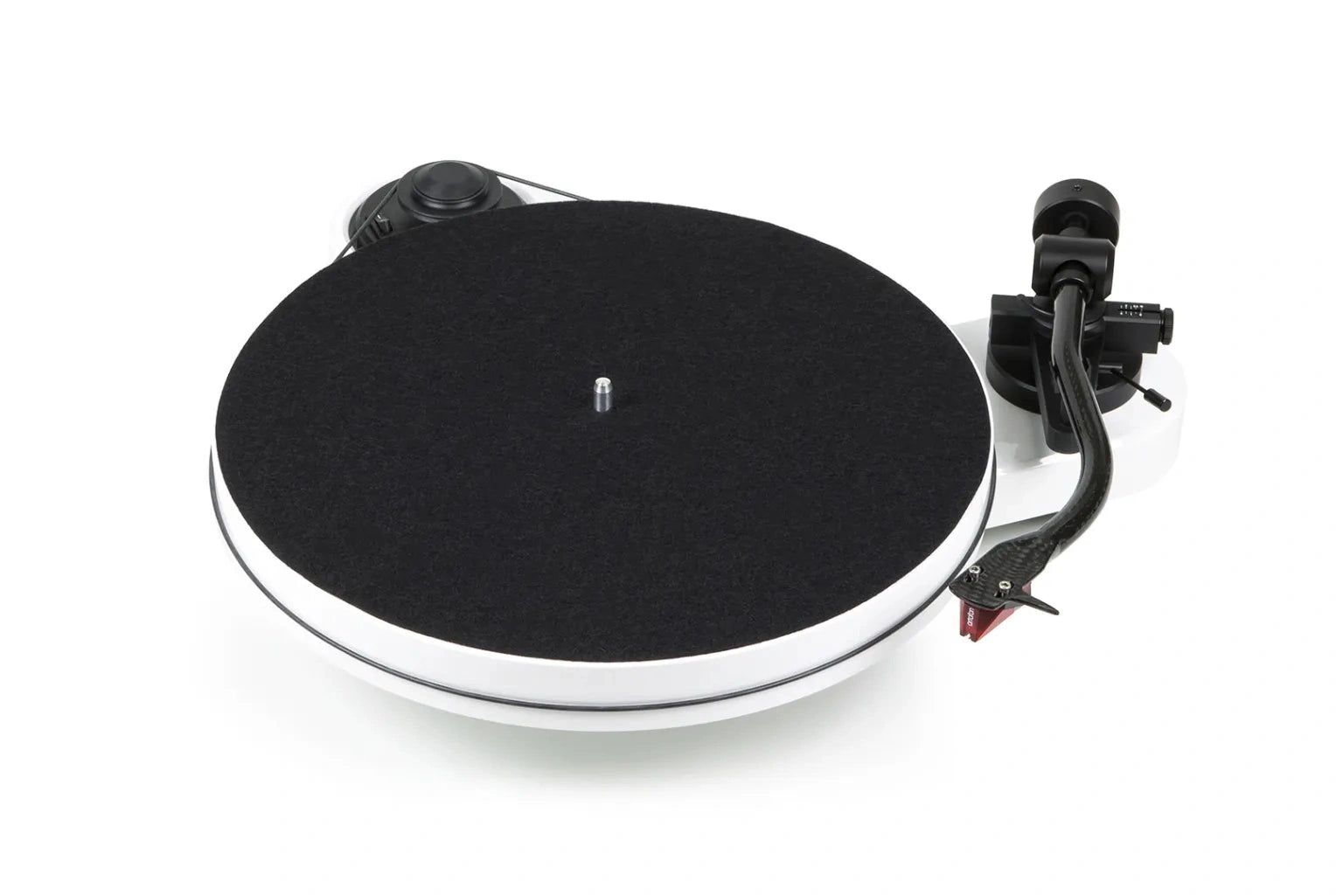 Pro-Ject RPM 1 Carbon Manual turntable with 8,6'' carbon tonearm