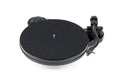 Pro-Ject RPM 1 Carbon Manual turntable with 8,6'' carbon tonearm