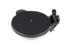 Pro-Ject RPM 1 Carbon Manual turntable with 8,6'' carbon tonearm