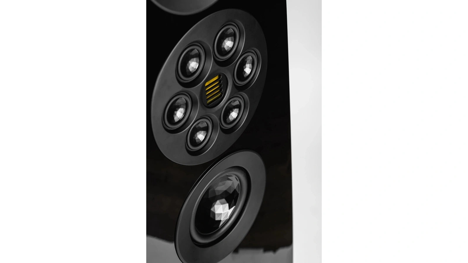 Elac CONCENTRO M 807
