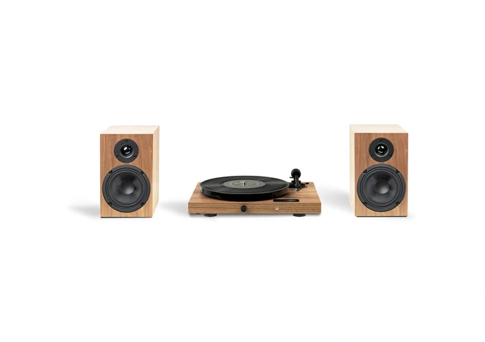 Pro-Ject Juke Box E1 HiFi Set Audiophile turntable system with speakers